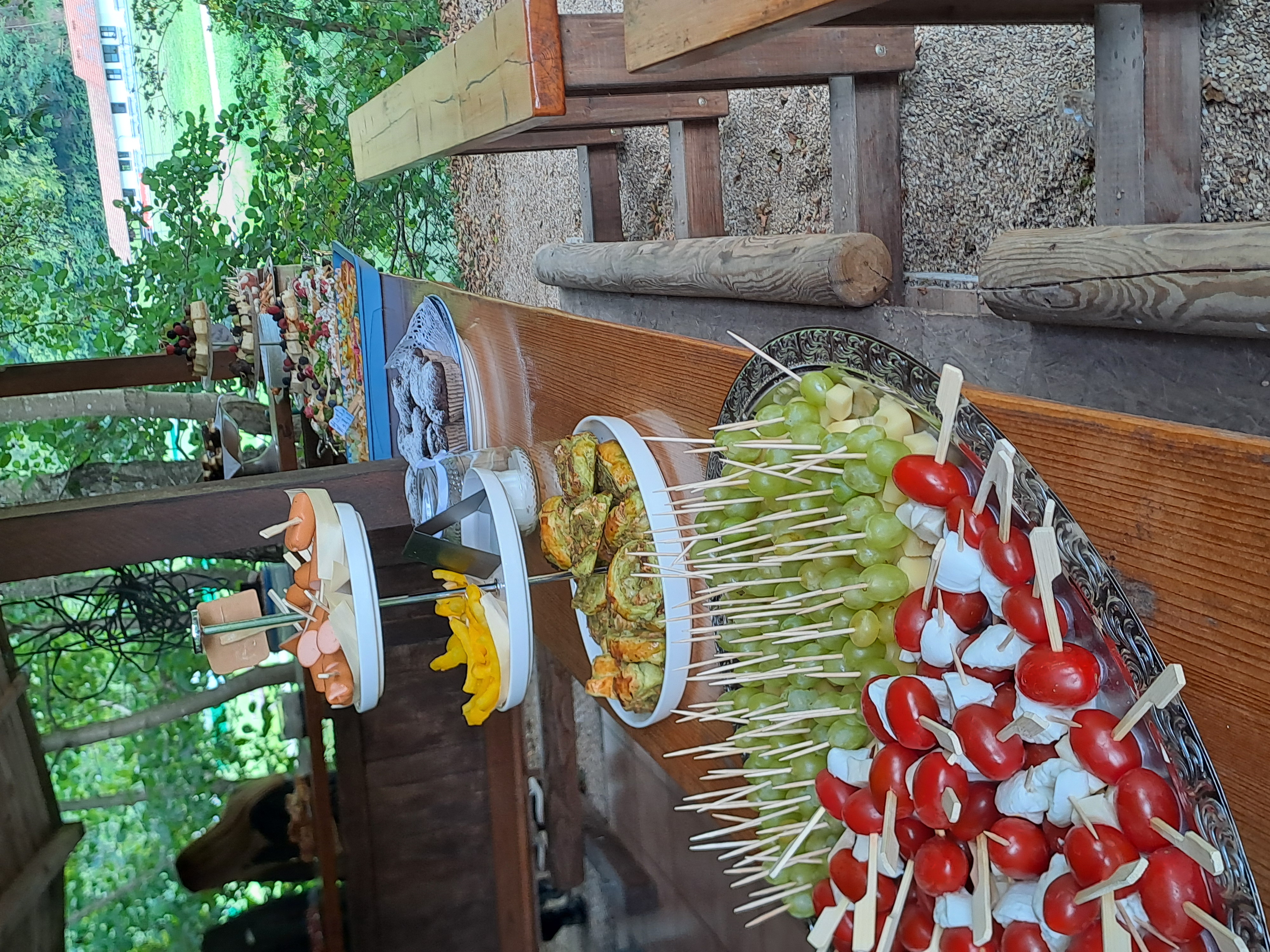 Cateringbuffet für eine Gruppenveranstaltung